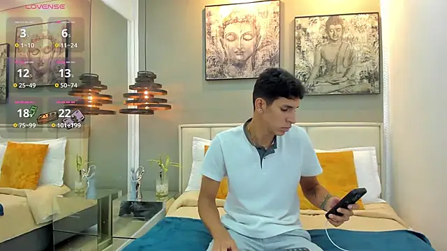 kieran derek online show from November 4, 3:16 am