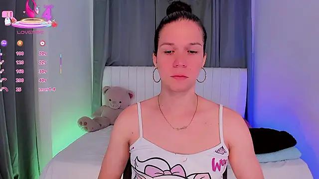 gatitavenecis online show from March 11, 11:05 am