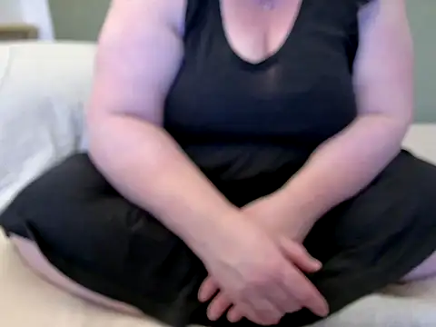 MarthaBriest online show from July 6, 5:26 am