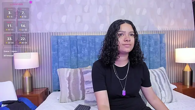 pretty sunlight  online show from November 20, 1:28 am