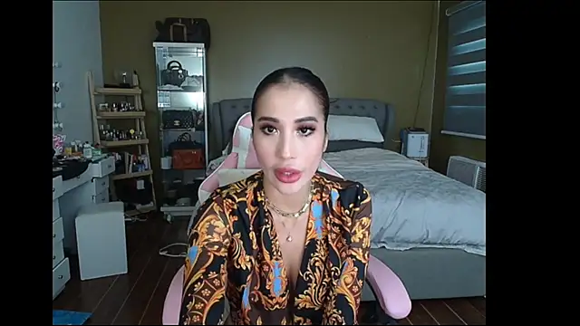 Snapshot of aya_saki chatting on February 4, 7:29 am aya saki online show from February 4, 7:29 am