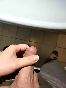 hexsmith96 online show from March 4, 8:02 am