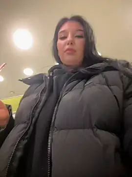 Snapshot of Tisha_Busty chatting on February 3, 1:16 pm Tisha Busty online show from February 3, 1:16 pm