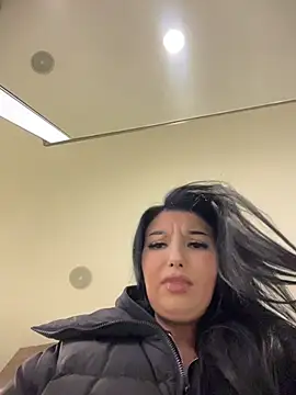 Snapshot of Tisha_Busty chatting on February 16, 1:51 pm Tisha Busty online show from February 16, 1:51 pm