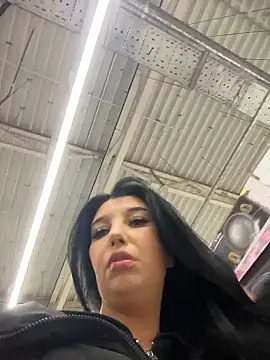 Snapshot of Tisha_Busty chatting on March 1, 1:13 pm Tisha Busty online show from March 1, 1:13 pm