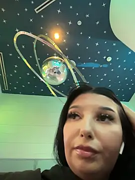 Snapshot of Tisha_Busty chatting on March 6, 2:02 pm Tisha Busty online show from March 6, 2:02 pm