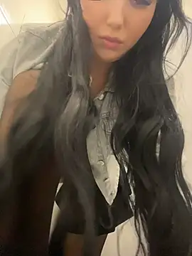 Tisha Busty online show from July 5, 1:18 pm