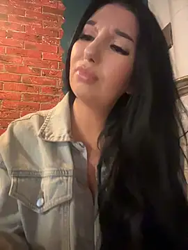 Tisha Busty online show from July 6, 1:30 pm