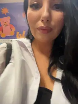 Tisha Busty online show from July 17, 1:29 pm