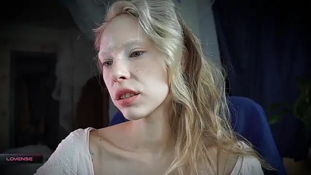  Phantom thread  online show from October 20, 8:48 am