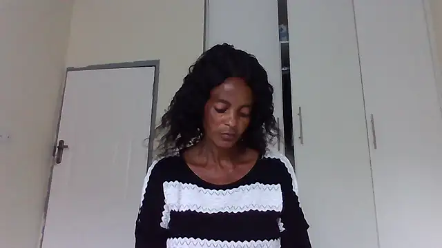 sweets 80 online show from November 15, 3:52 pm