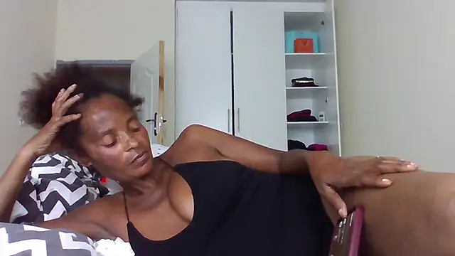 sweets 80 online show from January 8, 2:30 pm