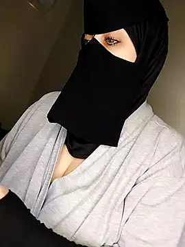 -Arab milf- online show from December 5, 9:28 am