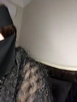 -Arab milf- online show from December 26, 8:18 am