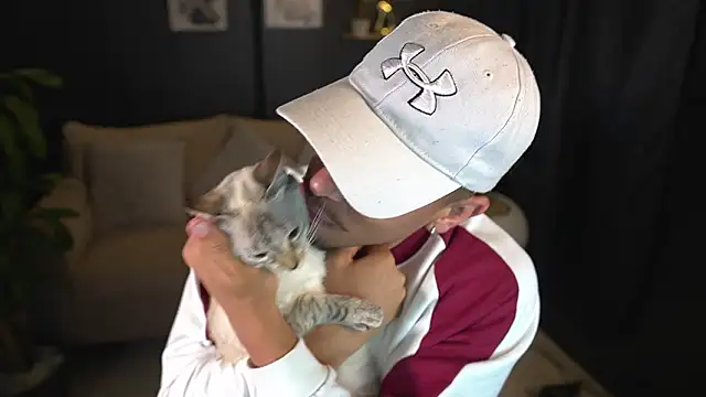 Aaronfox x online show from February 19, 12:45 pm