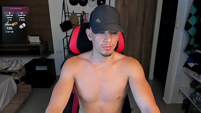 Aaronfox x online show from August 1, 1:05 am