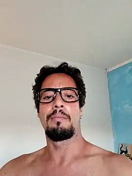 Snapshot of 2024gaelpiroca chatting on September 30, 9:03 am 2024gaelpiroca online show from September 30, 9:03 am