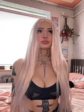 madelinexx online show from June 21, 7:44 am