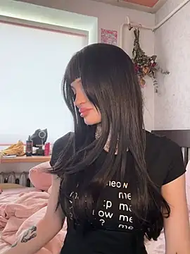 madelinexx online show from June 25, 11:26 am