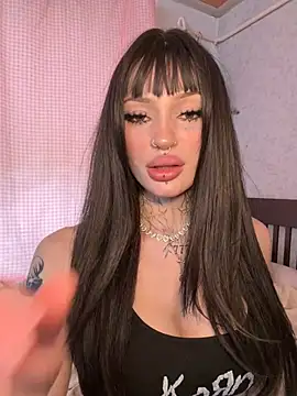 madelinexx online show from July 20, 1:02 pm