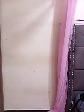 Snapshot of JasminePrice chatting on March 13, 4:05 am JasminePrice online show from March 13, 4:05 am