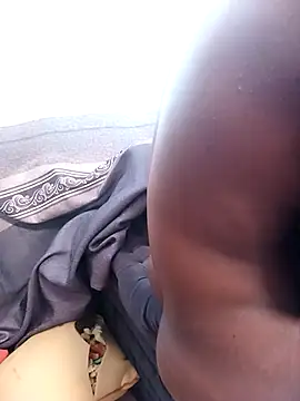 Snapshot of JasminePrice chatting on March 18, 7:41 am JasminePrice online show from March 18, 7:41 am