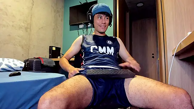 Huge latin cock online show from January 15, 7:28 pm