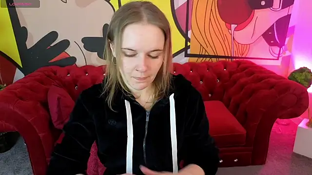MaribelRiverr  online show from May 3, 5:46 am