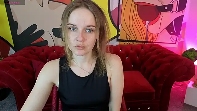 MaribelRiverr  online show from May 9, 5:23 am