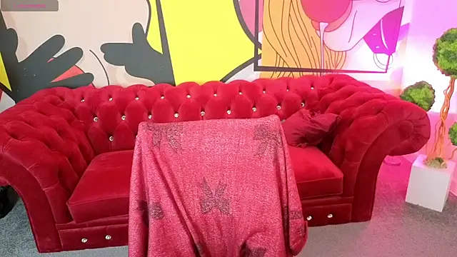 MaribelRiverr  online show from June 12, 5:17 am