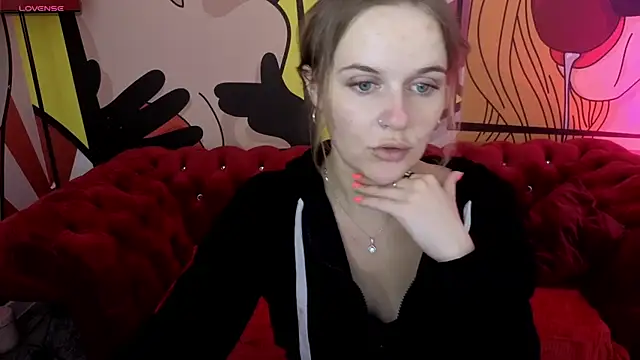 MaribelRiverr  online show from July 11, 6:27 am
