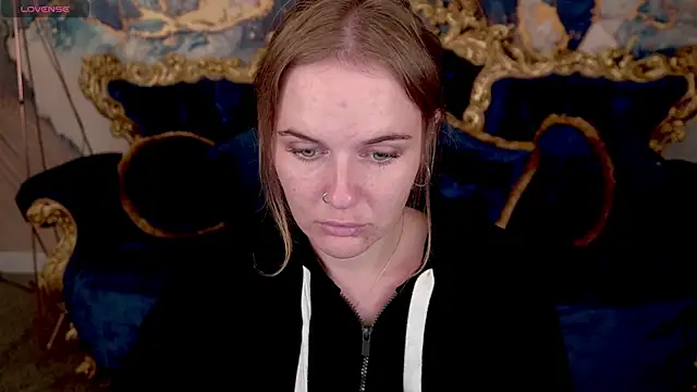 MaribelRiverr  online show from July 26, 5:48 am