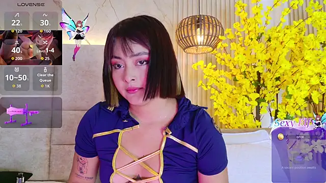 Snapshot of KimVelezz chatting on May 24, 1:49 pm KimVelezz online show from May 24, 1:49 pm