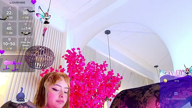 KimVelezz online show from July 1, 7:24 pm