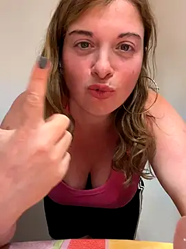 Lombada online show from October 7, 5:10 pm