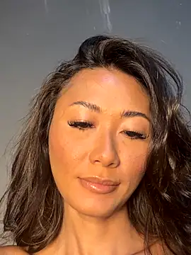 Snapshot of thai-dreamgirl chatting on December 4, 11:13 pm thai-dreamgirl online show from December 4, 11:13 pm