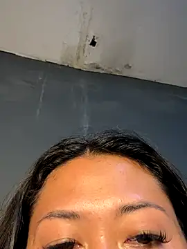 thai-dreamgirl online show from December 22, 11:35 pm