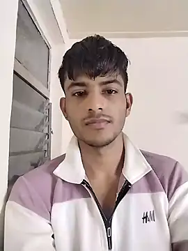 kingkartik7 online show from February 4, 7:44 pm