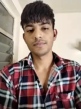 kingkartik7 online show from February 15, 7:06 pm