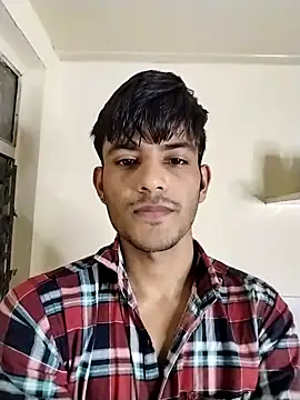 kingkartik7 online show from February 17, 7:10 pm