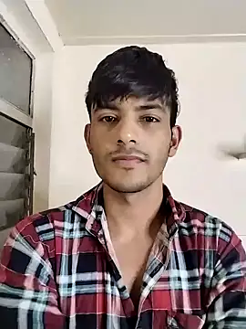 kingkartik7 online show from February 22, 4:09 pm