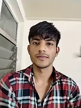 kingkartik7 online show from March 1, 8:10 pm