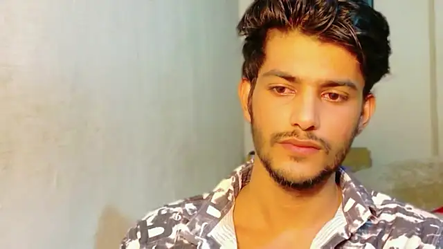kingkartik7 online show from June 17, 5:03 pm