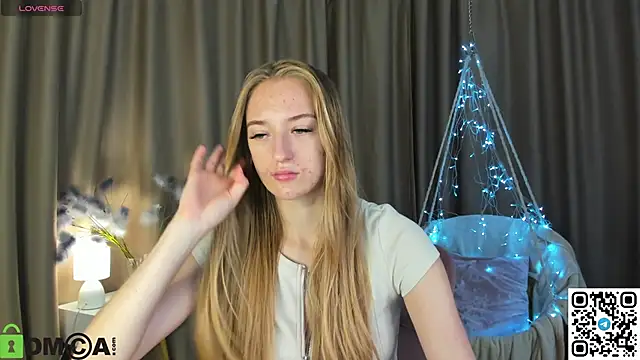 Snapshot of Stacy_River chatting on September 30, 7:46 am Stacy River online show from September 30, 7:46 am