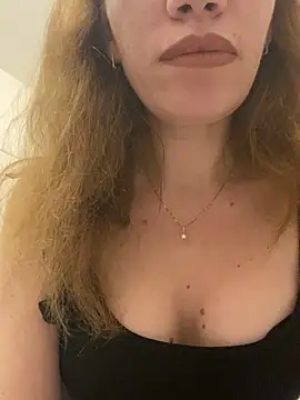 Snapshot of EvaRush chatting on December 12, 9:26 pm EvaRush online show from December 12, 9:26 pm