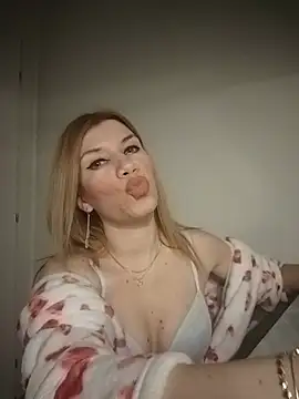 EvaRush online show from February 22, 5:33 pm