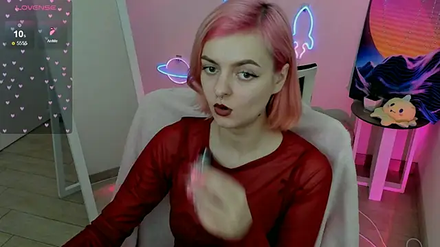 Fire Bestie online show from February 17, 1:42 pm