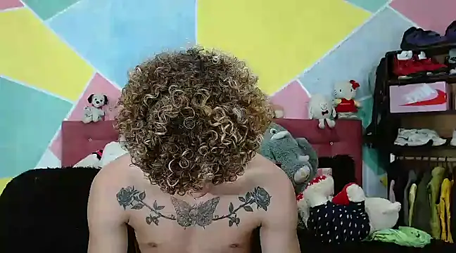 tylor boy online show from January 7, 10:52 pm