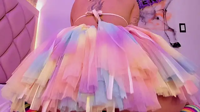 AntonellaQueenn online show from October 23, 11:42 am