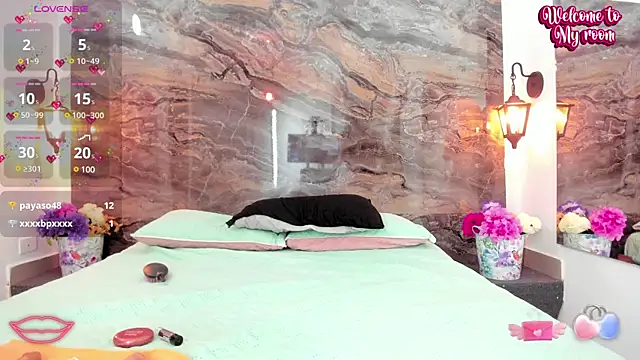 Snapshot of Analiasmith89 chatting on January 17, 6:26 am Analiasmith89 online show from January 17, 6:26 am